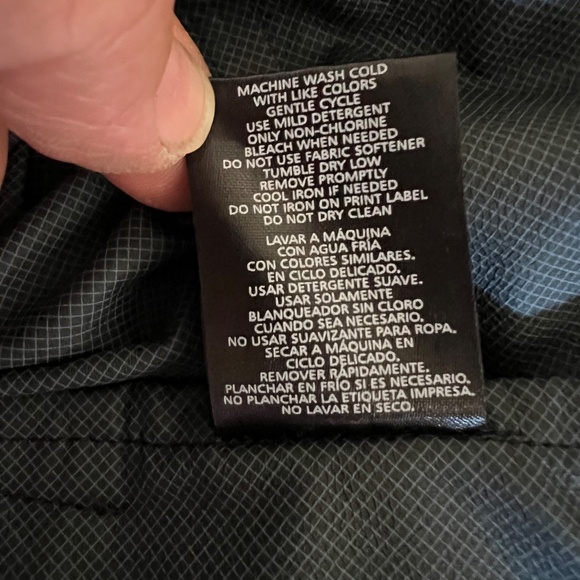 32 Degrees Cool Rain and Wind Breaker M - Picture 4 of 4